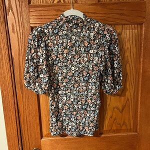 Floral Lace Puff Sleeve Top